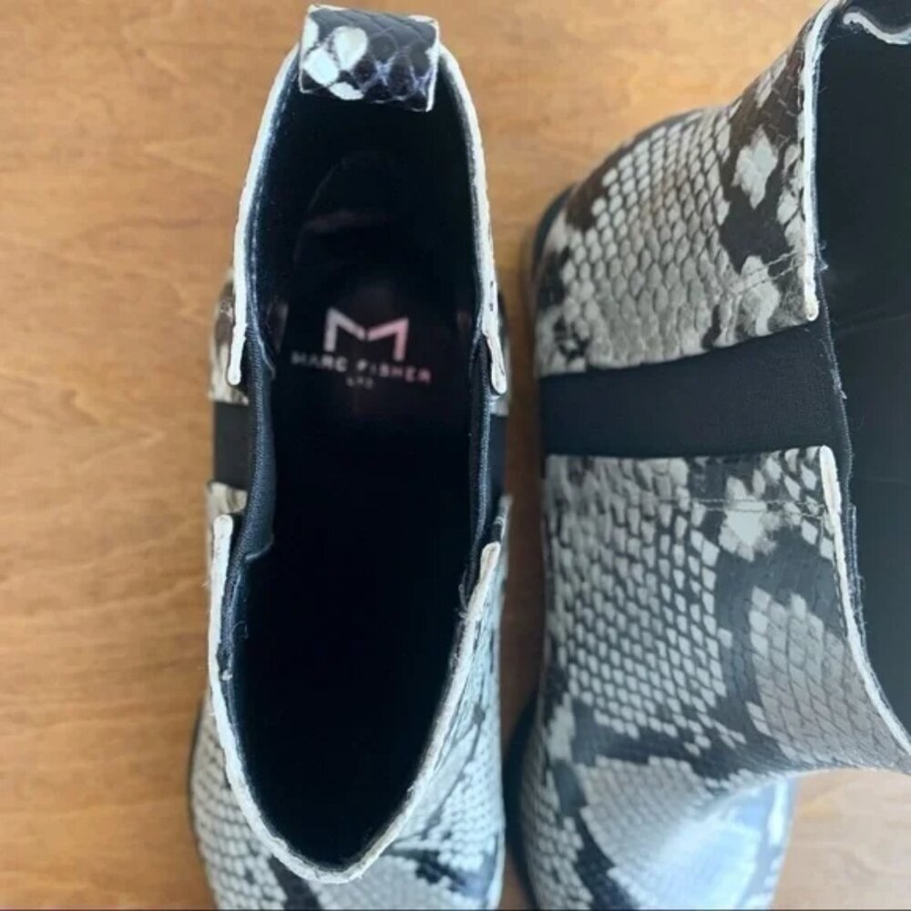 MARC FISHER LTD. Vivica Pointed Toe Snakeskin White Cow Ankle Block Heel - Picture 11 of 14